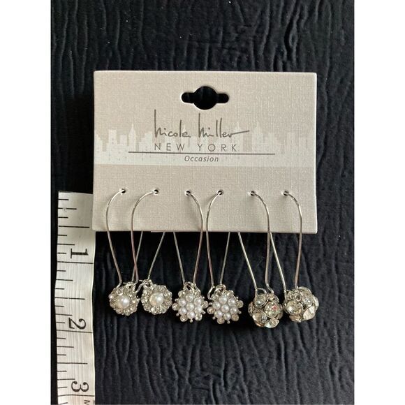 NEW Nicole Miller Rhinestone and Pearl Earring Set - Picture 5 of 6